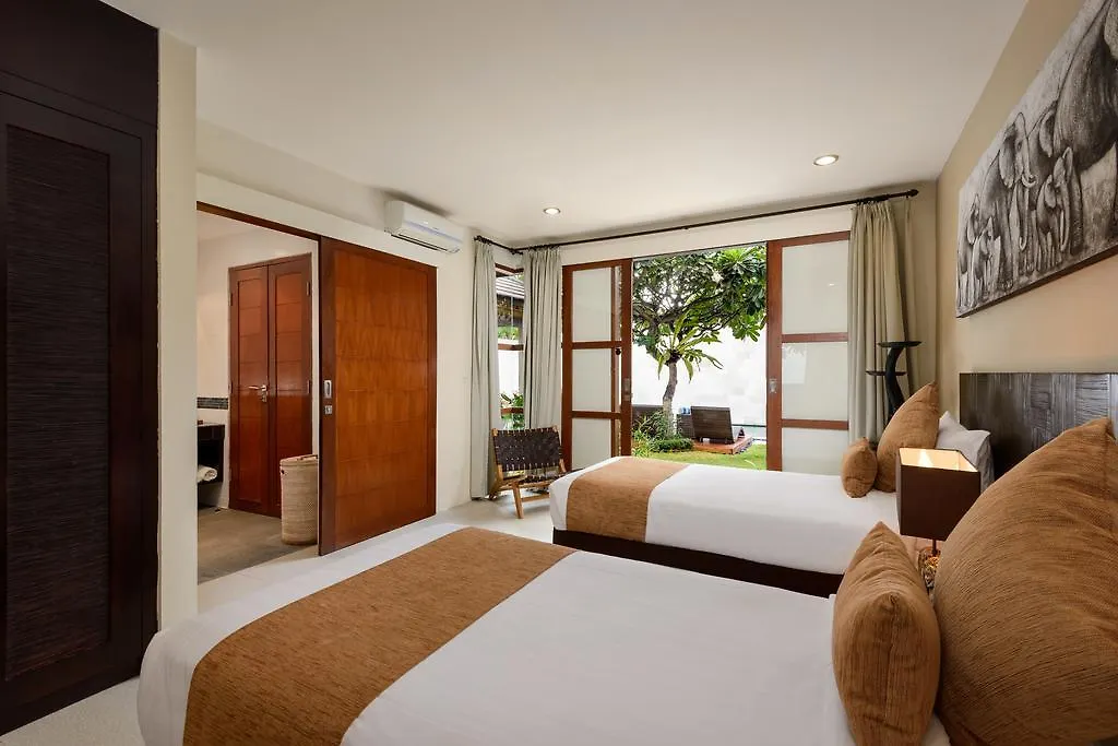 Arama Poolside Villa Seminyak