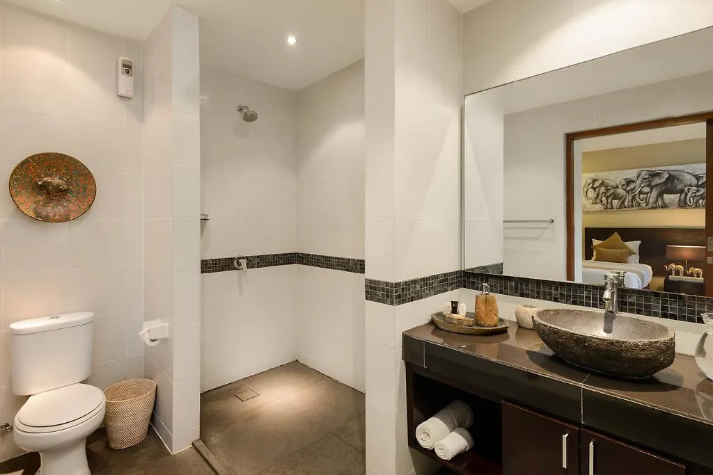 Arama Poolside Villa Seminyak